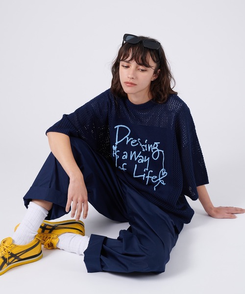 ONCILY(オンシェリー)の「HAND WRITTEN EMBROIDERY MESH KNIT / ハンドライティング刺繍メッシュニット(ニット/セーター・メンズ・ネイビー/ブラック・SMALL/MEDIUM/LARGE)」の6枚目の写真