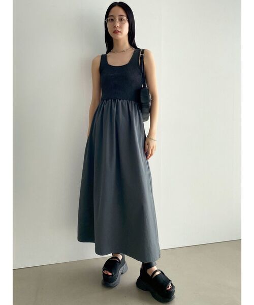 EMODA（エモダ）の「ナイロンドッキングニットワンピース（ワンピース・レディース・ホワイト/グレー/ブラック・FREE）」の16枚目の写真