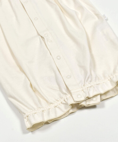 Tartine et Chocolat（タルティーヌエショコラ）の「レース襟付きスモッキング刺しゅう2Wayオールベビー(50~75cm)（ロンパース・キッズ・イエロー/オフホワイト/ピンク・FREE）」の6枚目の写真