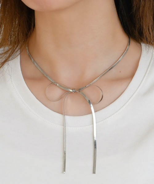 Editors Draw（エディターズドロー）の「リボンチョーカー・ネックレス（チョーカー・レディース・ゴールド/シルバー・FREE）」の2枚目の写真