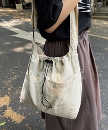 MGV（エムジーヴィー）の「ドローコードショルダーバッグ（ショルダーバッグ）」