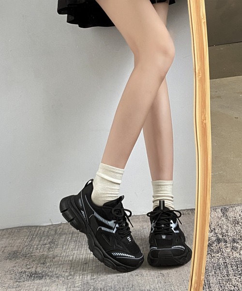 Lace Ladies（レースレディース）の「メッシュ ドッキング 配色 厚底 ダッド スニーカー（スニーカー・レディース・アイボリー/ブラック/シルバー・23.5/ 25/23/24/22.5/24.5）」の3枚目の写真