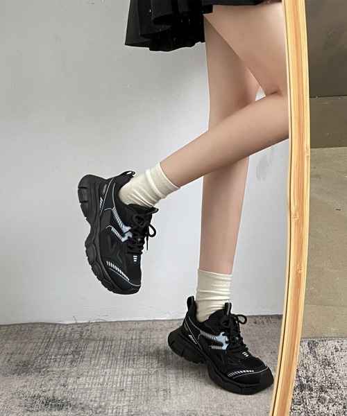 Lace Ladies（レースレディース）の「メッシュ ドッキング 配色 厚底 ダッド スニーカー（スニーカー・レディース・アイボリー/ブラック/シルバー・23.5/ 25/23/24/22.5/24.5）」の7枚目の写真