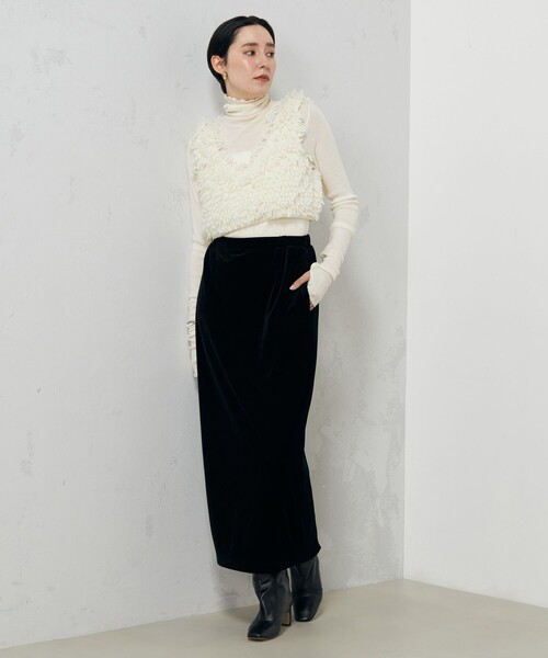 Laraaji(ララージ)の「ループ編みビスチェ(ベスト・レディース・オフホワイト/チャコールグレー・38)」の6枚目の写真