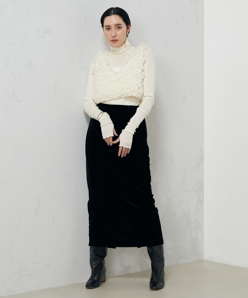 Laraaji(ララージ)の「ループ編みビスチェ(ベスト・レディース・オフホワイト/チャコールグレー・38)」の8枚目の写真