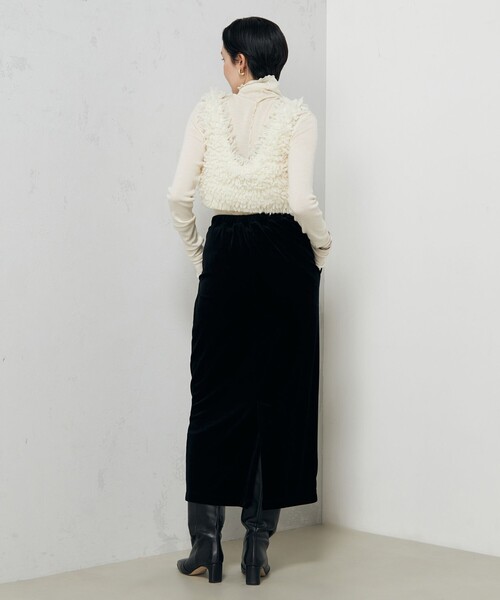 Laraaji(ララージ)の「ループ編みビスチェ(ベスト・レディース・オフホワイト/チャコールグレー・38)」の12枚目の写真