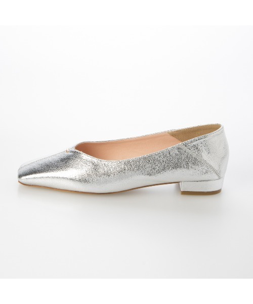 EVOL（イーボル）の「【EVOL】Vカットスクエアパンプス IX5486（パンプス・レディース・ブラック/シルバー/ピンク/アイボリー/ゴールド・25.0cm/22.5cm/23.5cm/24.5cm/23.0cm/24.0cm/22.0cm）」の19枚目の写真