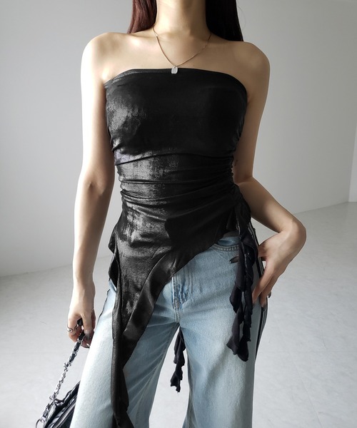 me+em select(ミームセレクト)の「※※【 2color 】アシンメトリーフリルメタリックベアトップス / asymmetry frill metallic bare tops(その他トップス・レディース・シルバー/ブラック・FREE)」の21枚目の写真