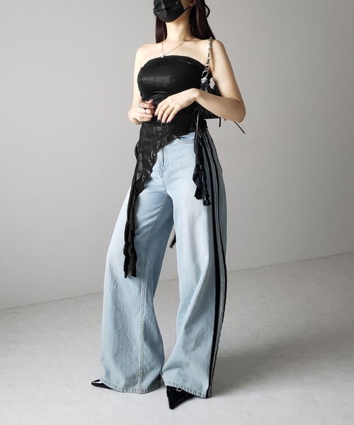 me+em select(ミームセレクト)の「※※【 2color 】アシンメトリーフリルメタリックベアトップス / asymmetry frill metallic bare tops(その他トップス・レディース・シルバー/ブラック・FREE)」の16枚目の写真