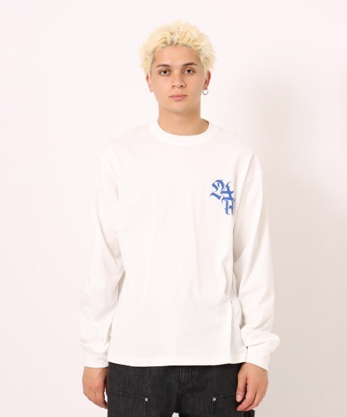 【セール】atmos New Old English LS T-Shirt / アトモス ニュー オールド イングリッシュ ロング スリーブ ティーシャツ（Tシャツ/カットソー）｜atmos（アトモス） 5,405円