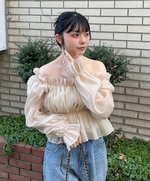 Ada.(エイダ)の「2WAY オフショル シアー ギャザー 長袖 ブラウス(シャツ/ブラウス・レディース・ブラック/アイボリー/グリーン/ホワイト・FREE)」の15枚目の写真