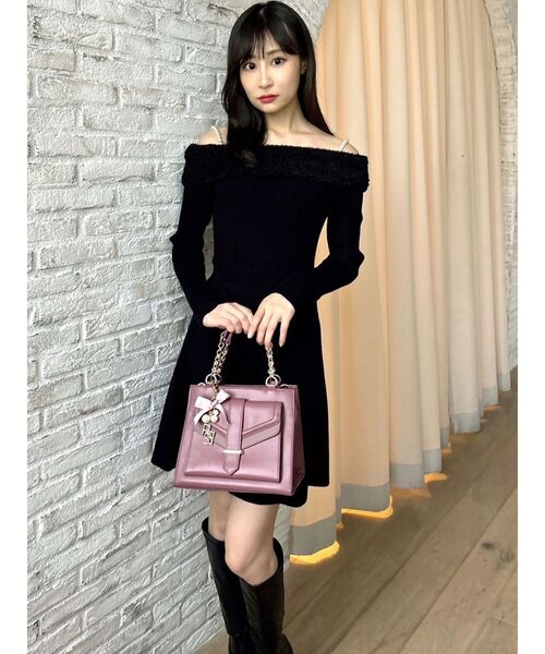 RESEXXY（リゼクシー）の「ロゴモチーフバッグチャーム（キーホルダー・レディース・ピンク/ブラック・FREE）」の6枚目の写真