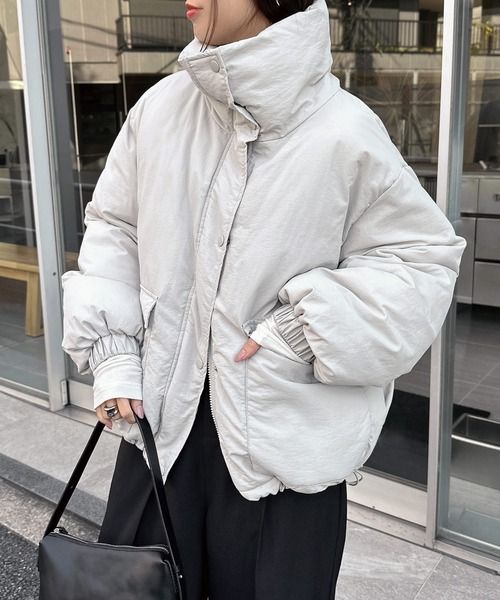 andme(アンドミー)の「ダブルポケット中綿ダウンジャケット(ダウンジャケット/コート・レディース・ブラック/アイボリー/グレー/ライトカーキ・M/L)」の15枚目の写真