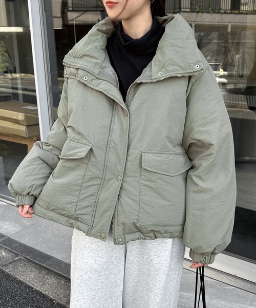 andme(アンドミー)の「ダブルポケット中綿ダウンジャケット(ダウンジャケット/コート・レディース・ブラック/アイボリー/グレー/ライトカーキ・M/L)」の16枚目の写真