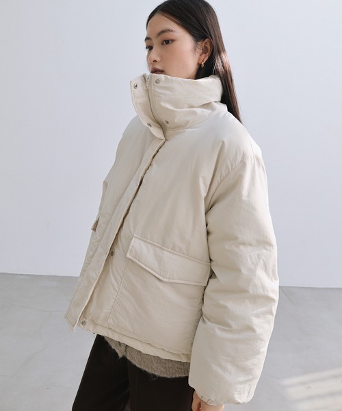 andme(アンドミー)の「ダブルポケット中綿ダウンジャケット(ダウンジャケット/コート・レディース・ブラック/アイボリー/グレー/ライトカーキ・M/L)」の22枚目の写真