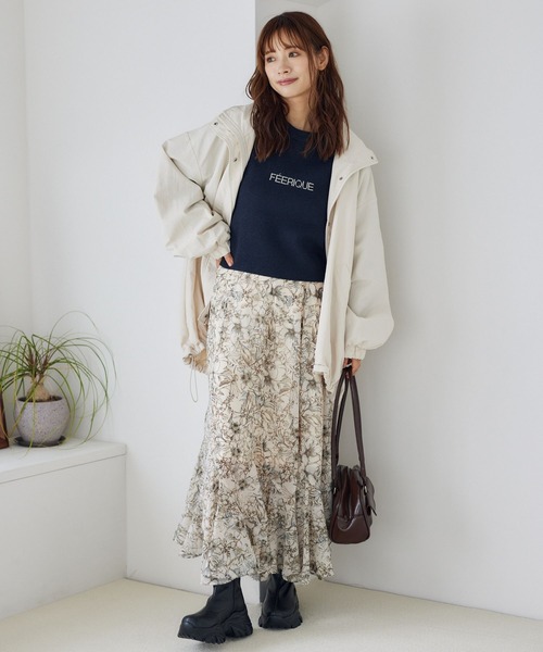 mysty woman（ミスティウーマン）の「ラメロゴニットプルオーバー　149821（ニット/セーター・レディース・ライトグレー/オフホワイト/ネイビー・FREE）」の7枚目の写真