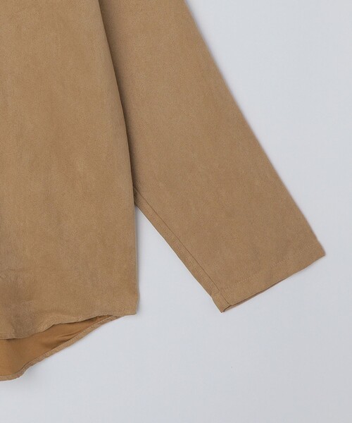 SHIPS(シップス)の「BENCH MARKING SHIRT: スキッパー ポリエステル フェイクスエード シャツ(シャツ/ブラウス・メンズ・グレー/ダークグレー/ベージュ・SMALL/MEDIUM/LARGE)」の21枚目の写真