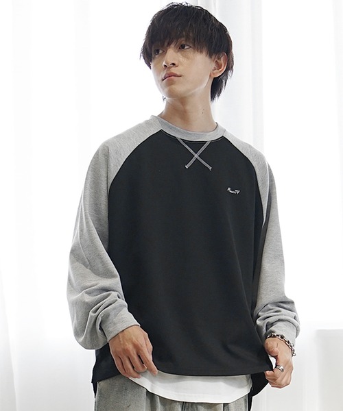 MinoriTY（マイノリティ）の「【MinoriTY】柔らか生地オーバーサイズラグランスリーブ長袖カットソー メンズ ロンT（Tシャツ/カットソー・メンズ・ホワイト×ネイビー/ブラック×グレー/ホワイト×グレー・M/S/L）」の4枚目の写真