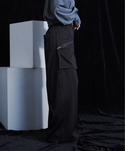 Ellno Loset（エルノロゼット）の「ZIPポケットワイドパンツ（その他パンツ・メンズ・チャコールグレー/ブラック・X-SMALL/SMALL/MEDIUM/LARGE）」の5枚目の写真