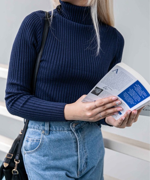 GORGE(ゴージ)の「《美シルエット×防寒》レディース リブニット タートルネック プルオーバー シンプル 秋冬(ニット/セーター・レディース・ブラック×ホワイト/ブラック×グレー/オフホワイト/ブラック系その他/ブラック/ボルドー/ネイビー・F)」の6枚目の写真