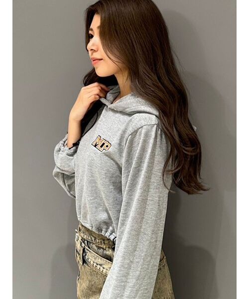 GYDA（ジェイダ）の「MCPスピンドルショートスウェットパーカー（パーカー・レディース・グレー/レッド/ブラック・FREE）」の19枚目の写真