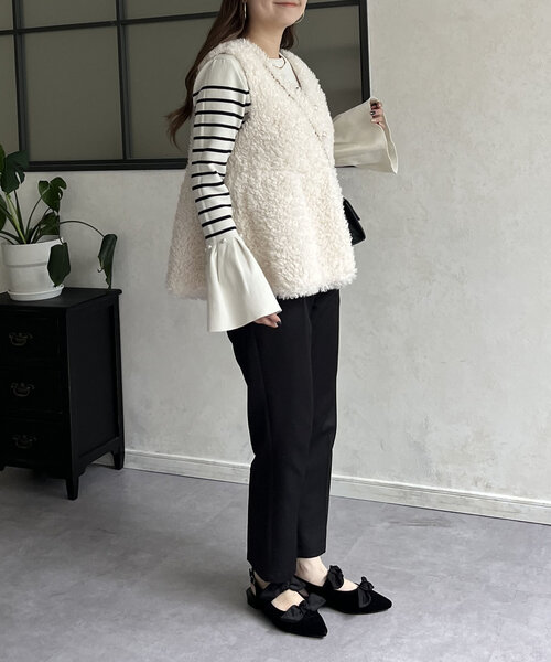 prose verse(プロズヴェール)の「パールボタンペプラムファーベスト(ベスト・レディース・アイボリー・MEDIUM/LARGE)」の18枚目の写真