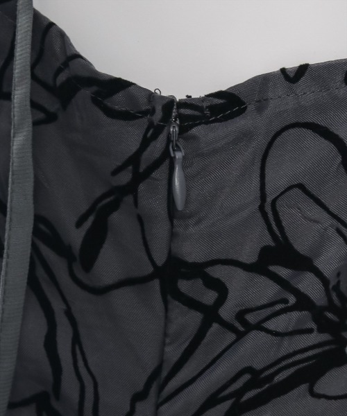 clear（クリア）の「【低身長サイズ有】フロッキープリントキャミソールワンピース [大人可愛い スタイルアップ]≪2024AW新作≫（ワンピース・レディース・ブラック/チャコールグレー/ピンク/グレー・F/XS）」の18枚目の写真