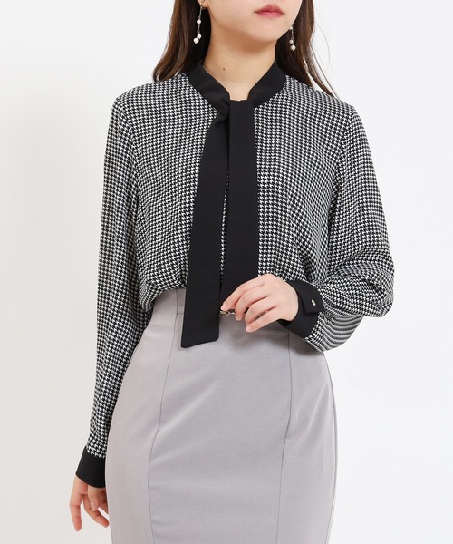 OHGA 千鳥柄 フレアシルエット 長袖ブラウス