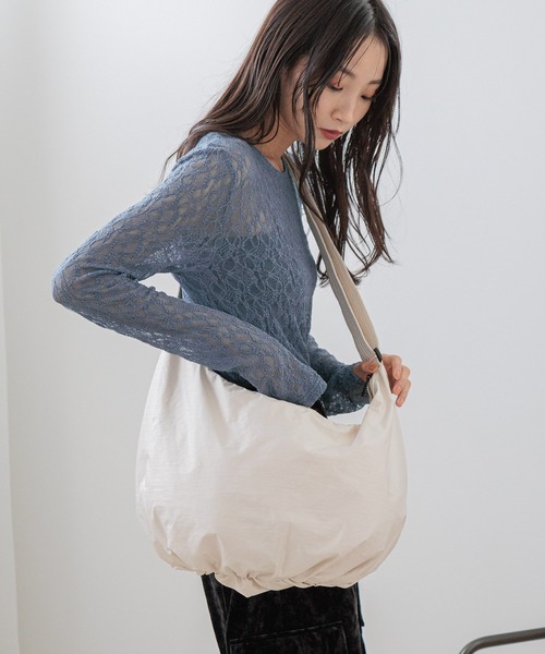 LOWRYS FARM（ローリーズファーム）の「ハーフムーンショルダーBAG