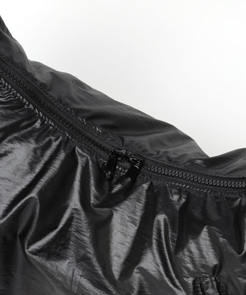 LOWRYS FARM（ローリーズファーム）の「ハーフムーンショルダーＢＡＧ　 202292（ショルダーバッグ・レディース・アイボリー/ブラック/シルバー・FREE）」の15枚目の写真