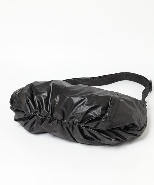 LOWRYS FARM（ローリーズファーム）の「ハーフムーンショルダーBAG