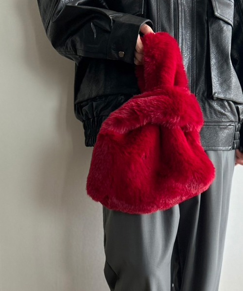 Kotoe（コトエ）の「【9色展開】 カラーエコファーバッグ ワンハンドルバッグ（ハンドバッグ・レディース・ワイン/ブルー/ピンク/キャメル/モカ/ベージュ/ダークグレー/ブラック/カーキ・FREE）」の9枚目の写真