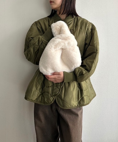 Kotoe（コトエ）の「【9色展開】 カラーエコファーバッグ ワンハンドルバッグ（ハンドバッグ・レディース・ワイン/ブルー/ピンク/キャメル/モカ/ベージュ/ダークグレー/ブラック/カーキ・FREE）」の20枚目の写真