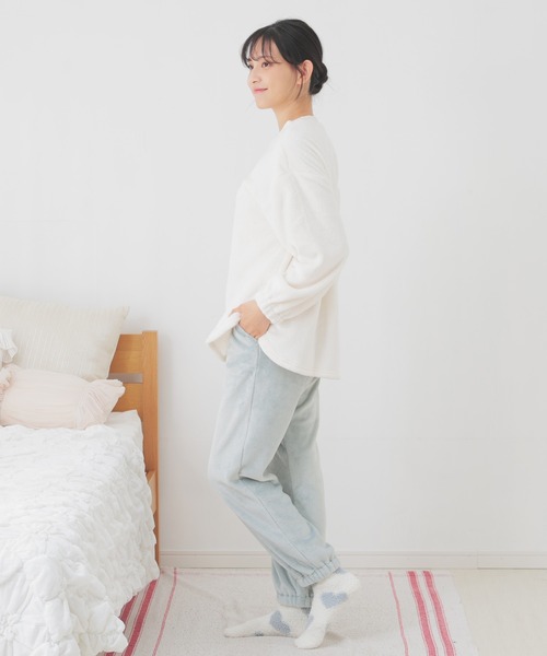 Honeys(ハニーズ)の「【ハニぽか】チュニック丈ルームウェア(上下セット)(ルームウェア/パジャマ・レディース・ホワイト/ピンク/イエロー/ホワイト×グリーン/ブルー・S/M/L/LL)」の18枚目の写真