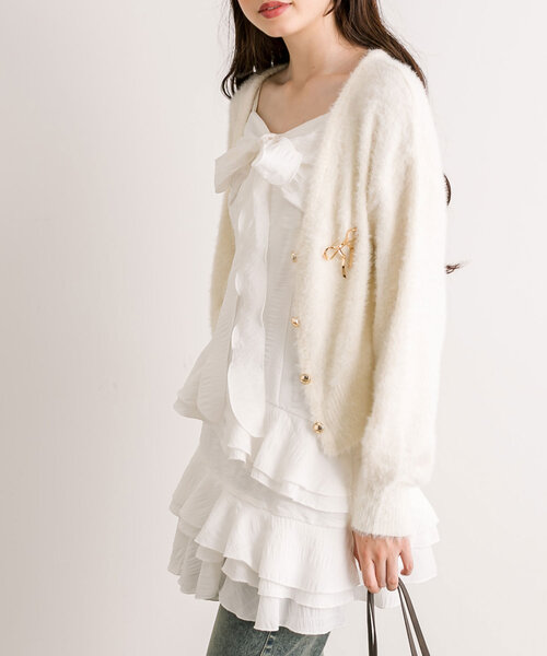 OLIVE des OLIVE(オリーブデオリーブ)の「ブローチ付フェザーカーディガン(カーディガン/ボレロ・レディース・オフホワイト/チャコールグレー/ピンク/モカ・FREE)」の14枚目の写真