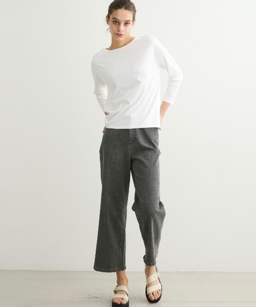three dots(スリードッツ)の「パウダリーコットン 長袖ボートネックTシャツ(Tシャツ/カットソー・レディース・ホワイト/ブラック・SMALL/X-SMALL)」の11枚目の写真
