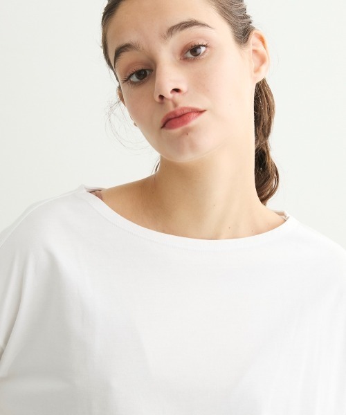 three dots(スリードッツ)の「パウダリーコットン 長袖ボートネックTシャツ(Tシャツ/カットソー・レディース・ホワイト/ブラック・SMALL/X-SMALL)」の10枚目の写真
