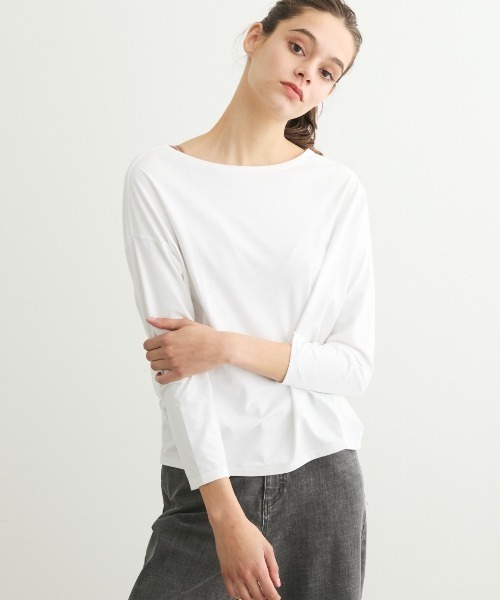 three dots(スリードッツ)の「パウダリーコットン 長袖ボートネックTシャツ(Tシャツ/カットソー・レディース・ホワイト/ブラック・SMALL/X-SMALL)」の9枚目の写真
