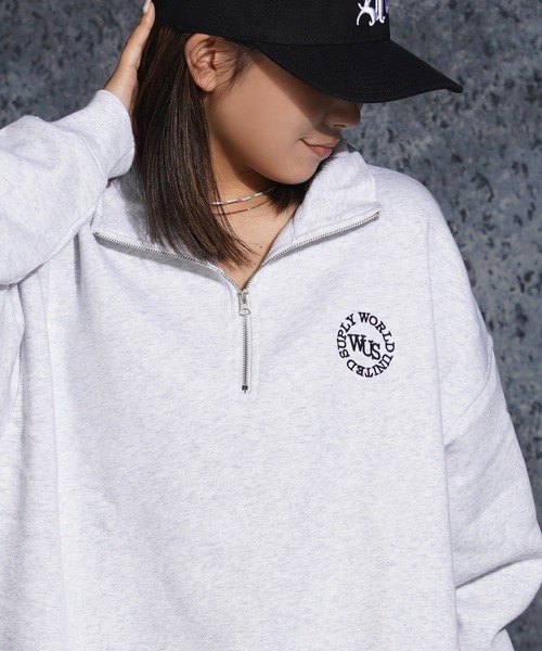 1111clothing(ワンフォークロージング)の「裏起毛 ロゴ刺繍 ハーフジップ スウェット / Half-zip sweatshirt with logo embroidery(スウェット・メンズ・アッシュ/ブラック/グレイッシュベージュ・M/L)」の17枚目の写真