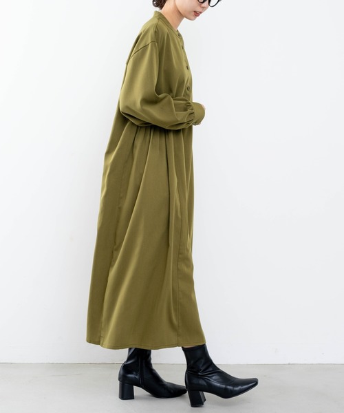 refinedworks（リファインドワークス）の「【refinedworks】 消しプリーツデザインのワンピース（ワンピース・レディース・オリーブ/ブラック・FREE）」の4枚目の写真