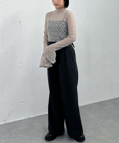 archives（アルシーヴ）の「カットレースハイネックＴＯＰＳ（Tシャツ/カットソー・レディース・ブラック/オフホワイト/グレー・MEDIUM）」の8枚目の写真