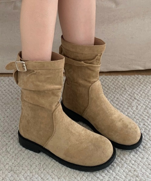 mebole(メボレ)の「バックルミドルブーツ(ブーツ・レディース・ベージュ/ブラウン/ブラック・LARGE/MEDIUM/SMALL)」の3枚目の写真