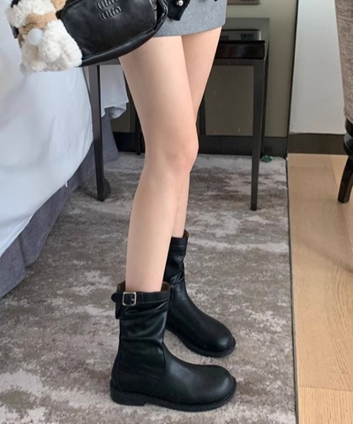 mebole(メボレ)の「バックルミドルブーツ(ブーツ・レディース・ベージュ/ブラウン/ブラック・LARGE/MEDIUM/SMALL)」の9枚目の写真