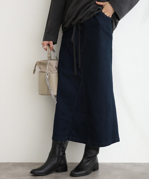 ElegChic(エレグシック)の「ウエストリブセミ タイト デニム スカート (デニムスカート・レディース・ネイビー/ブルー/ネイビー系・M/L/XL/XXL/4L)」の15枚目の写真