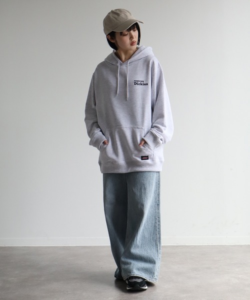 Dickies（ディッキーズ）の「【GENUINE DICKIES/ジェニュインディッキーズ】 裏毛 刺繍＆プリント プルオーバー 長袖 パーカー（パーカー・メンズ・アッシュグレー/ブルー/杢グレー/スミクロ・XL/M/L）」の11枚目の写真