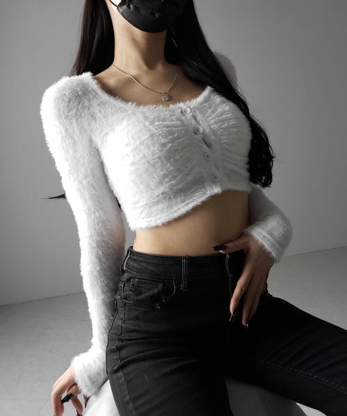 me+em select(ミームセレクト)の「【 2color 】フロントボタンシャギーカットショートカーディガン / front button shaggy cut short cardigan(その他トップス・レディース・ホワイト/ブラック・FREE)」の17枚目の写真