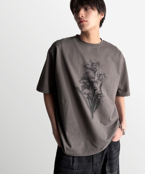 Classical Origin(クラシカルオリジン)の「【Classical Origin】「自分を開花させる。」フラワー柄プリントベーシックフィットTシャツ/Flower Print Basic Fit T-Shirt(Tシャツ/カットソー・メンズ・ブラック/チャコール/オフホワイト・MEDIUM/SMALL/LARGE)」の21枚目の写真