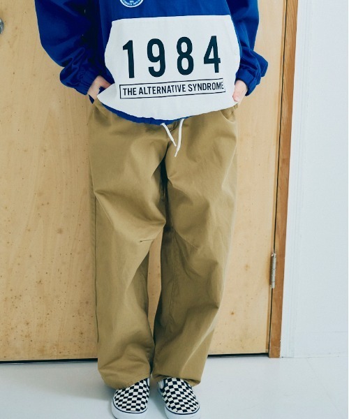 RNA（アールエヌエー）の「R4309 ワイドレッグチノ（チノパンツ・レディース・ベージュ/グレー/ブラック・MEDIUM）」の3枚目の写真