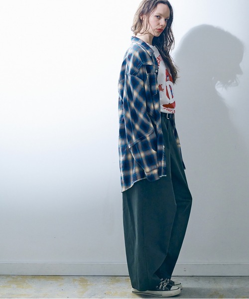 RNA（アールエヌエー）の「R4309 ワイドレッグチノ（チノパンツ・レディース・ベージュ/グレー/ブラック・MEDIUM）」の19枚目の写真