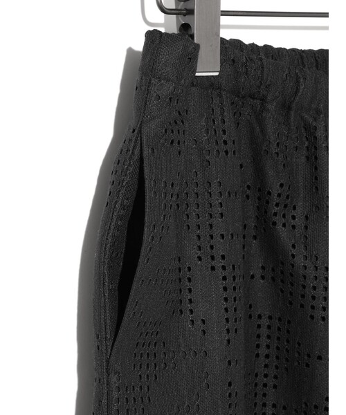 MIDIUMISOLID(ミディウミソリッド)の「MIDIUMISOLID for Ladies レースイージーパンツ(その他パンツ・レディース・オフホワイト/ブラック・FREE)」の16枚目の写真